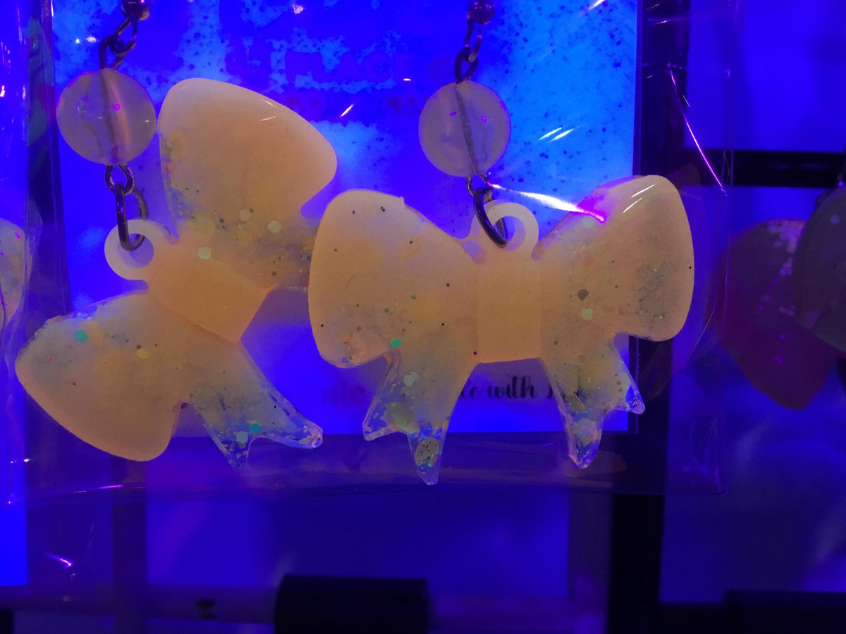 Glow-in-the-Dark Bow Earrings: UV Resin, Glitter, Halloween Party Wear