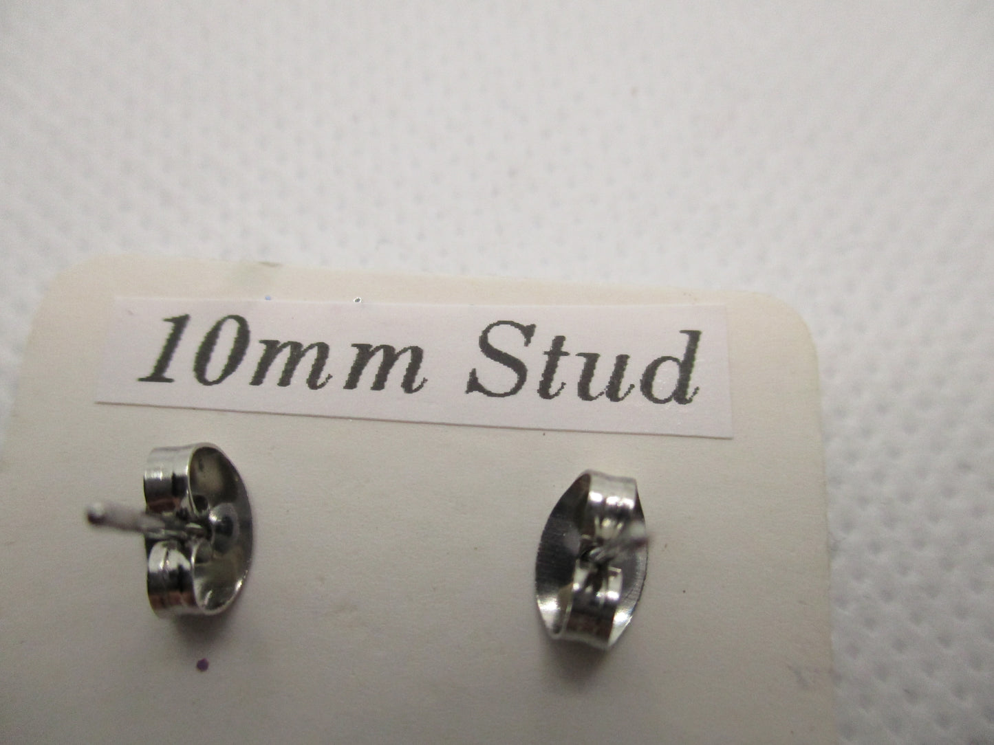 10MM Hypoallergenic Stainless-Steel Small White Flower With Some Glitter Stud Earrings (Not a real dried flower)