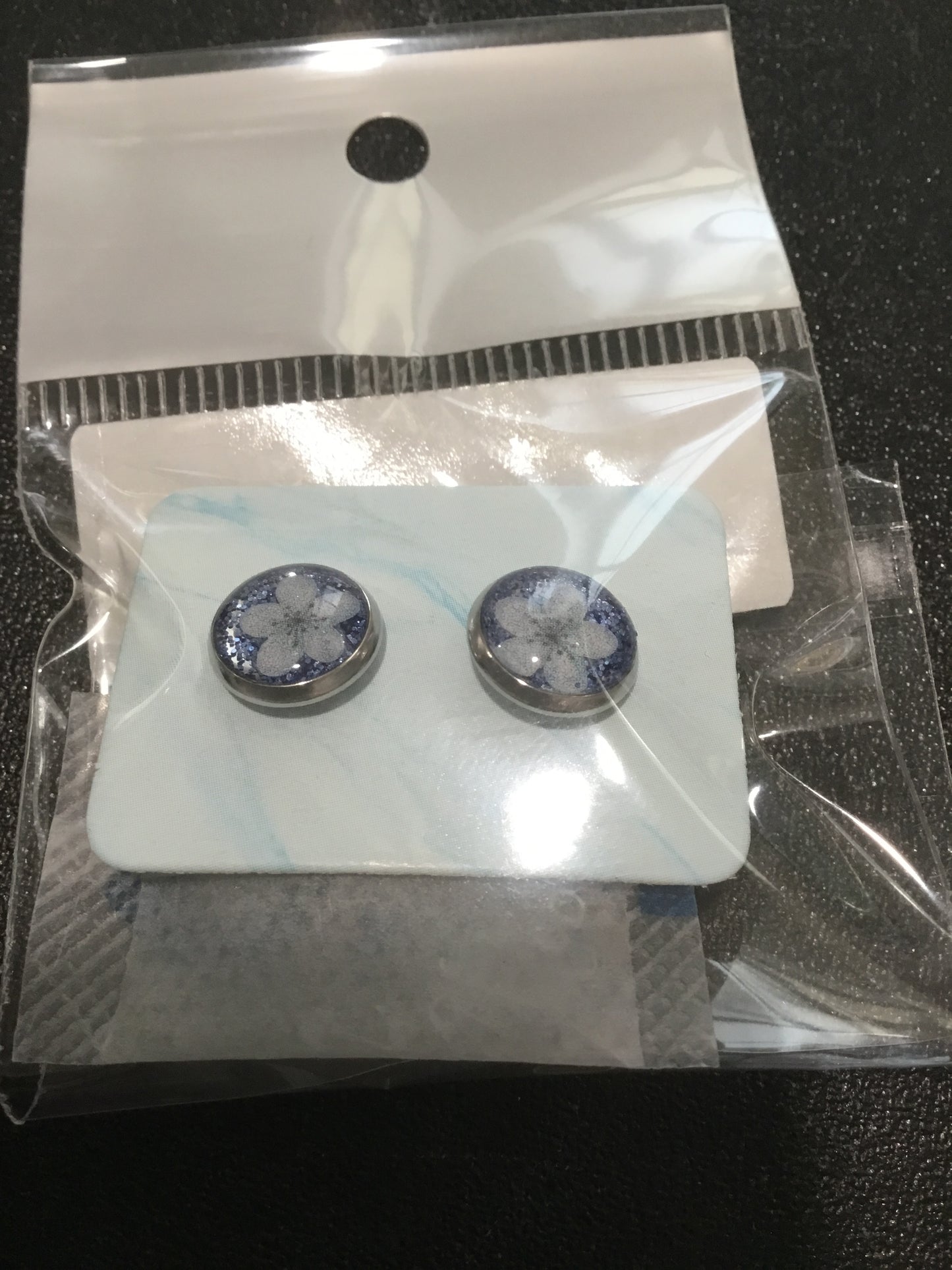 Blue Flower Studs 8MM