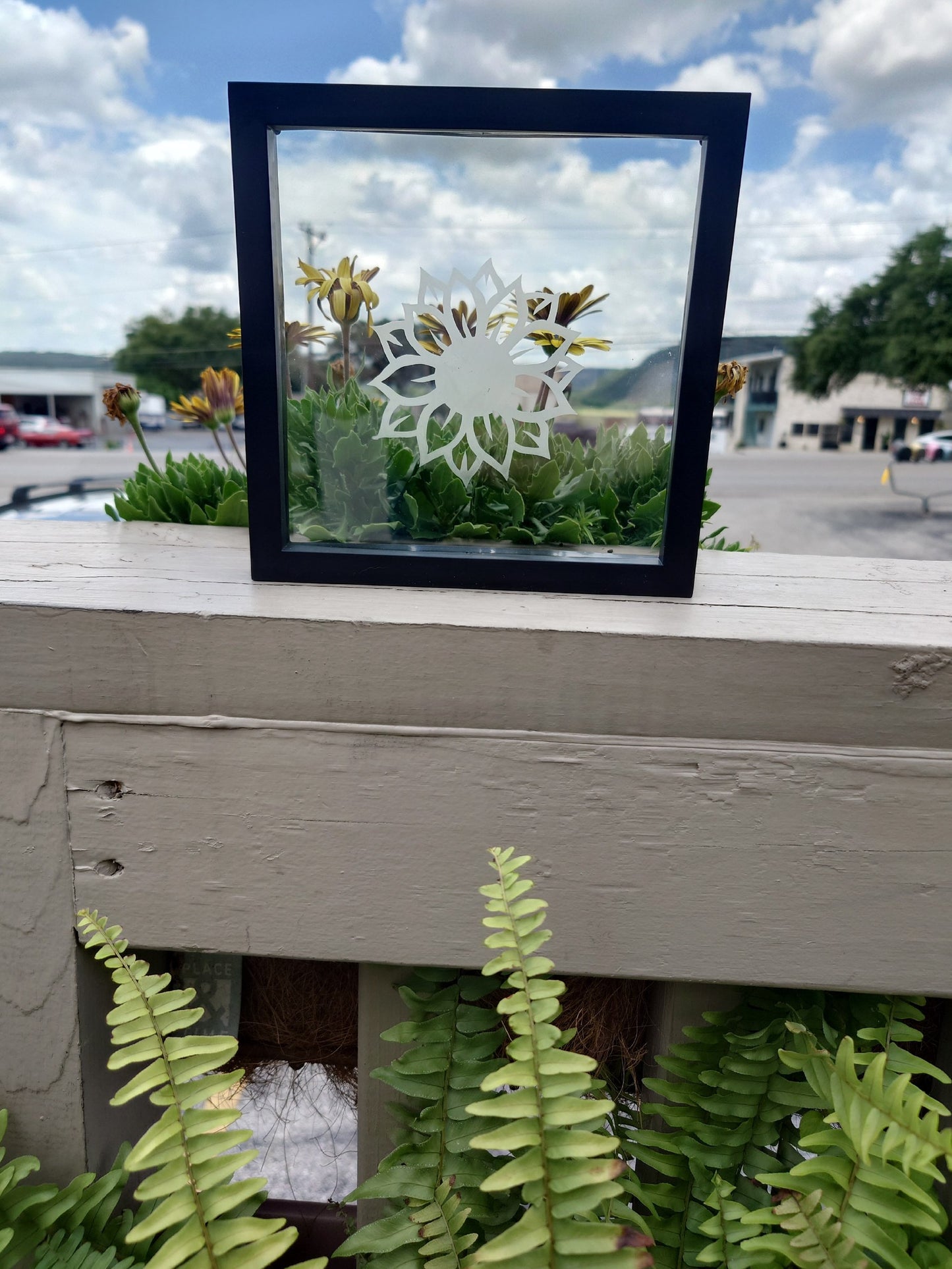 Walk-In Class: Glass Etched 4x4 Floating Glass Frame