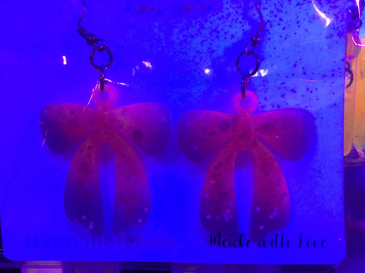 Glow-in-the-Dark Bow Earrings: UV Resin, Glitter, Halloween Party Wear