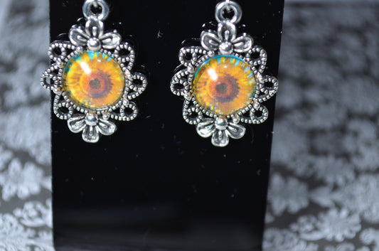 Filigree Vintage Style Photo Earrings - Sunflower