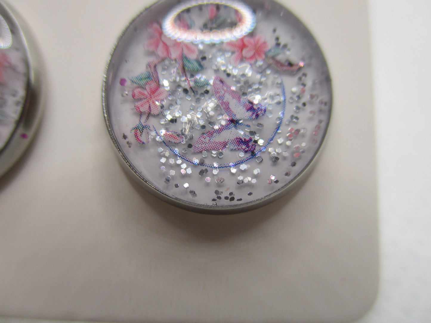 14MM Hypoallergenic Stainless-Steel Small Pink Flower With Some Glitter Stud Earrings (Not a real dried flower)