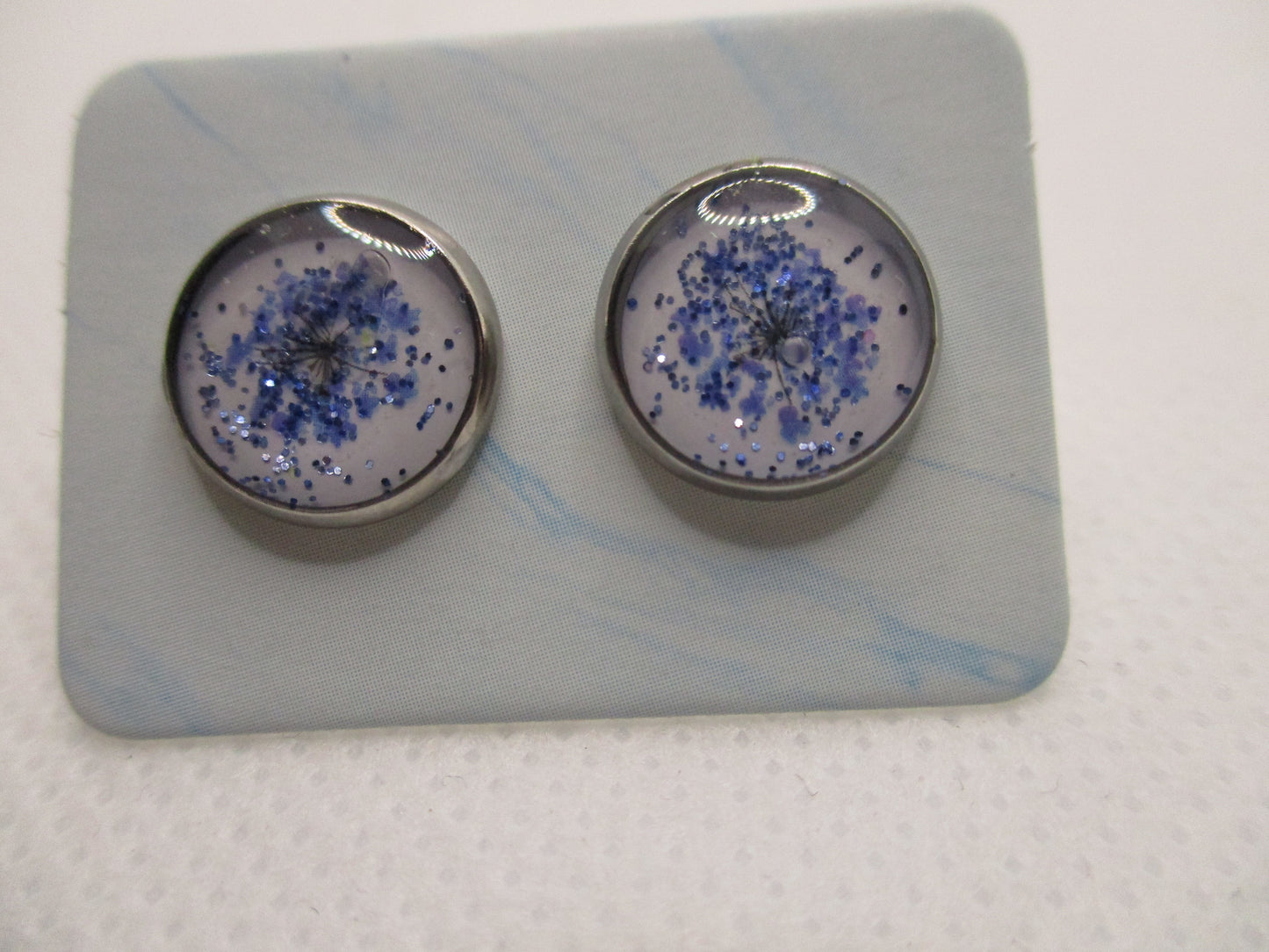 10MM Hypoallergenic Stainless-Steel Small Blue Flower With Some Glitter Stud Earrings (Not a real dried flower)